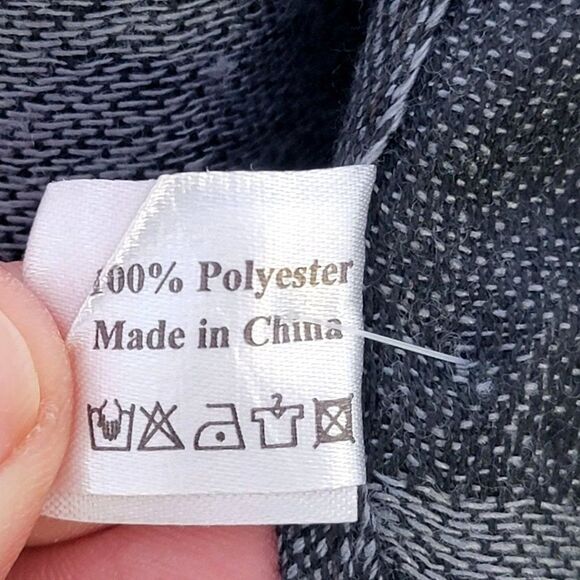 NEW F.C. Womens Dark Gray Swirl Circle Pashmina Fringe Scarf Shawl - Picture 7 of 8